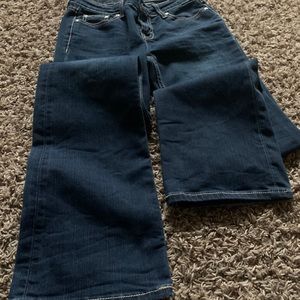 BKE Size 27 boot cut jeans